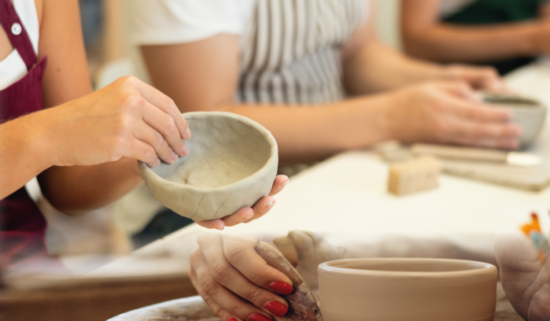 Moda'daki Claymore Art Studio Seramik ve Sanat Odaklı Yeni Sezonunu Başlattı