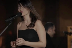 İran'da Başörtüsü Olmadan Konser Veren Şarkıcı Parastoo Ahmadi'nin Kırbaç Cezası Onandı