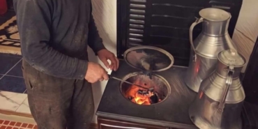 Polonya'da Sobada Odun Yerine Çörek Yakılan Deney Isınma Maliyetlerini Gündeme Taşıdı